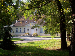 DANKO зернові культури рослинництво виведення жита пшениці тритикале вівса гороху бобових віки люцерни трав плевела фелустоліум в Польщі